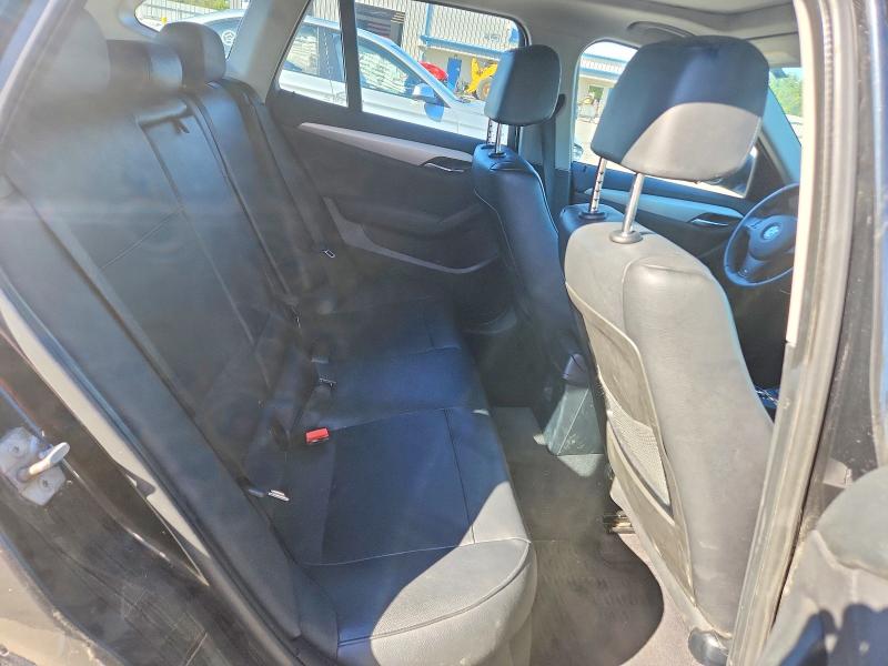 Zdjęcie 10 z aukcji – 2015 BMW X1 z VIN WBAVM1C53FV318307