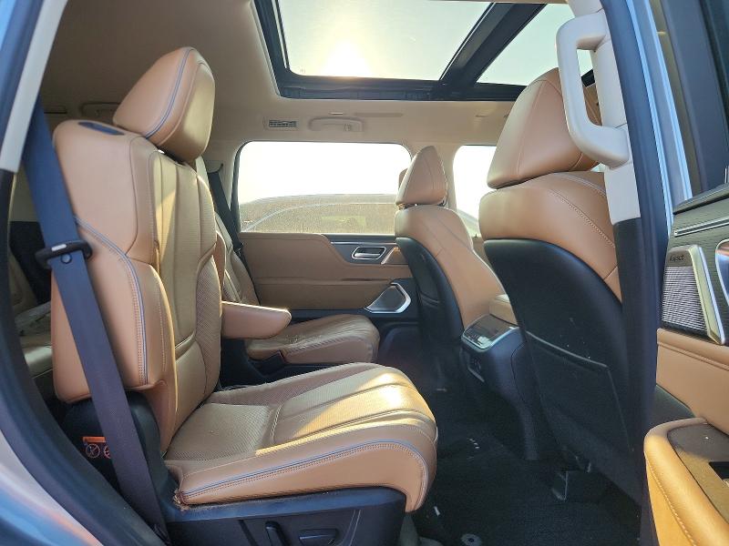 Photo 11 from auction – 2025 INFINITI QX80 with VIN JN8AZ3DB4S9402467