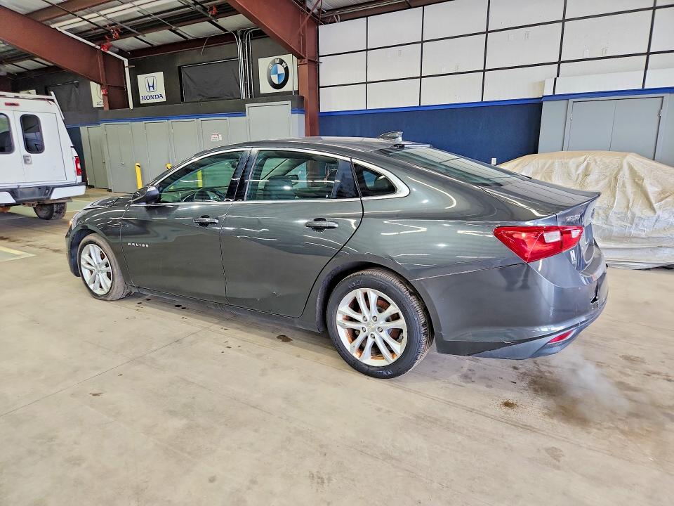 Photo 2 from auction – 2018 CHEVROLET MALIBU with VIN 1G1ZD5ST7JF215849