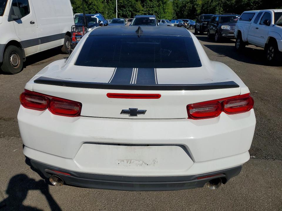 Photo 6 from auction – 2019 CHEVROLET CAMARO with VIN 1G1FB1RS3K0104864