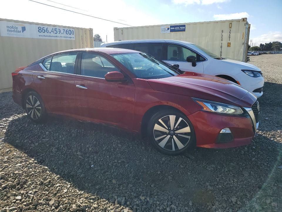 Photo 4 from auction – 2022 NISSAN ALTIMA with VIN 1N4BL4DV3NN346539
