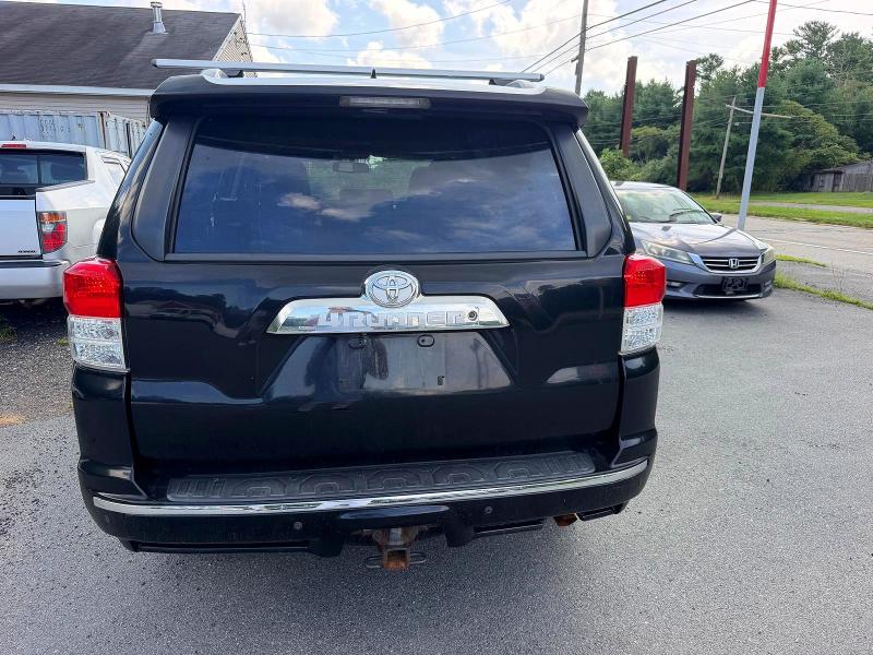 Photo 3 from auction – 2012 TOYOTA 4RUNNER with VIN JTEBU5JR2C5077396