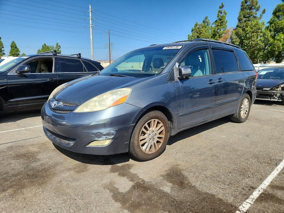 2009 TOYOTA SIENNA - Търг №69058136