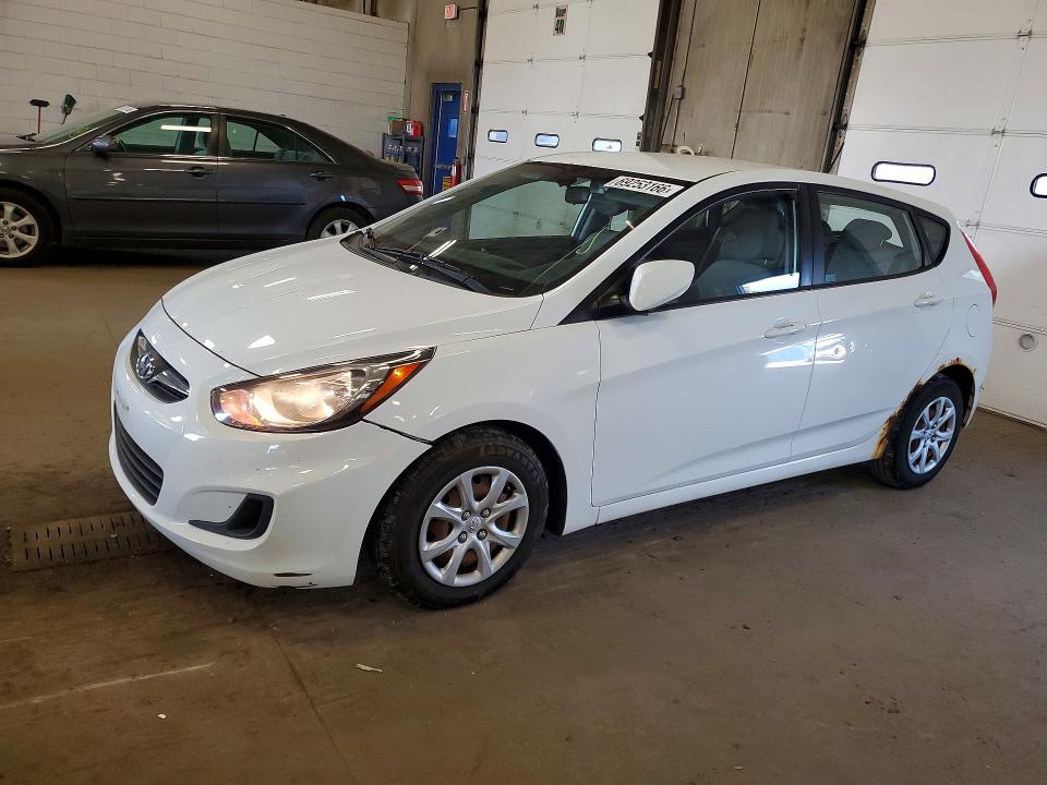 2014 HYUNDAI ACCENT - Търг №69253166
