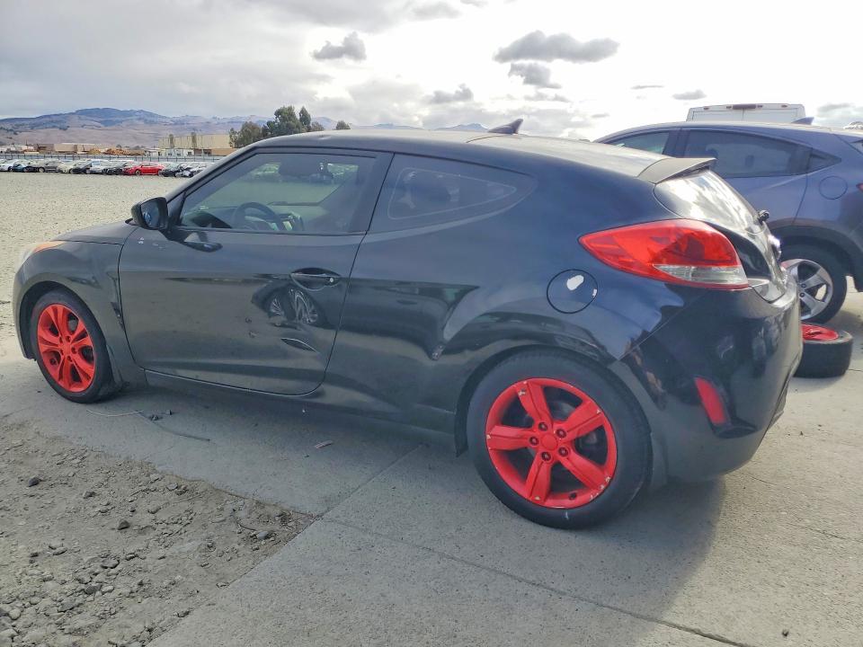 صورة رقم 2 من المزاد - 2012 HYUNDAI VELOSTER مع VIN KMHTC6AD0CU042668