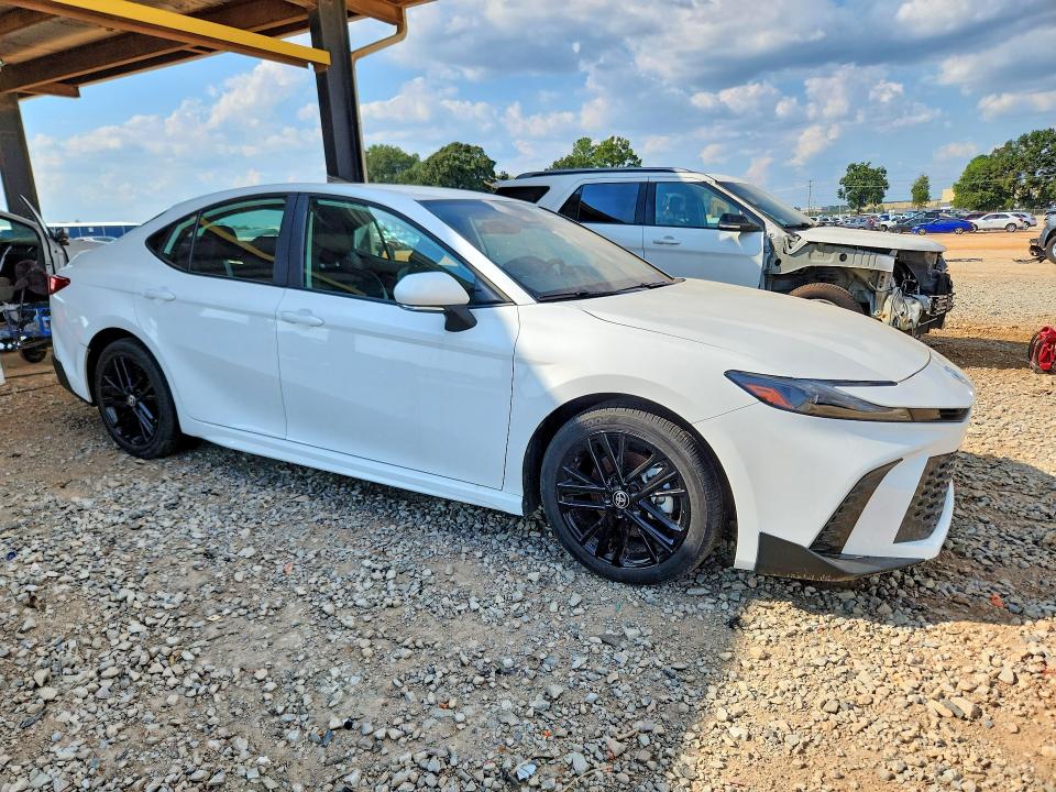 Photo 4 from auction – 2025 TOYOTA CAMRY with VIN 4T1DAACK4SU108808