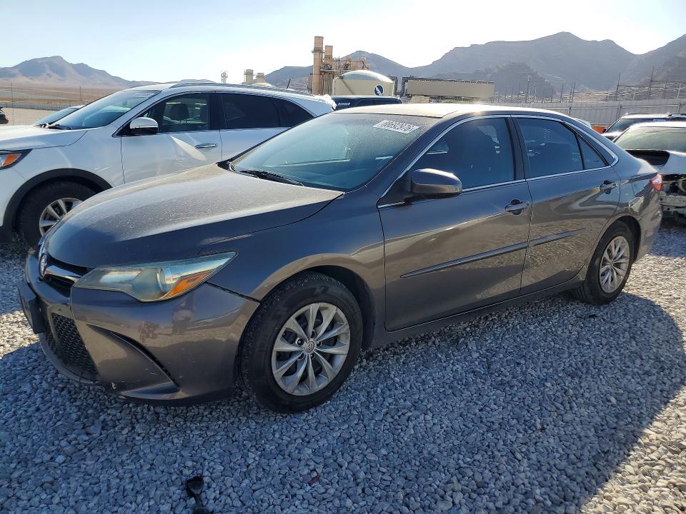 TOYOTA CAMRY 2017 with VIN 4T1BF1FK2HU350901 - Photo from auction