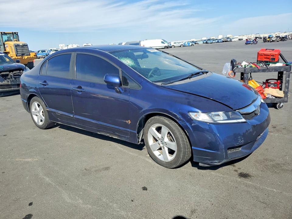 Photo 4 from auction – 2010 HONDA CIVIC with VIN 19XFA1F50AE068937