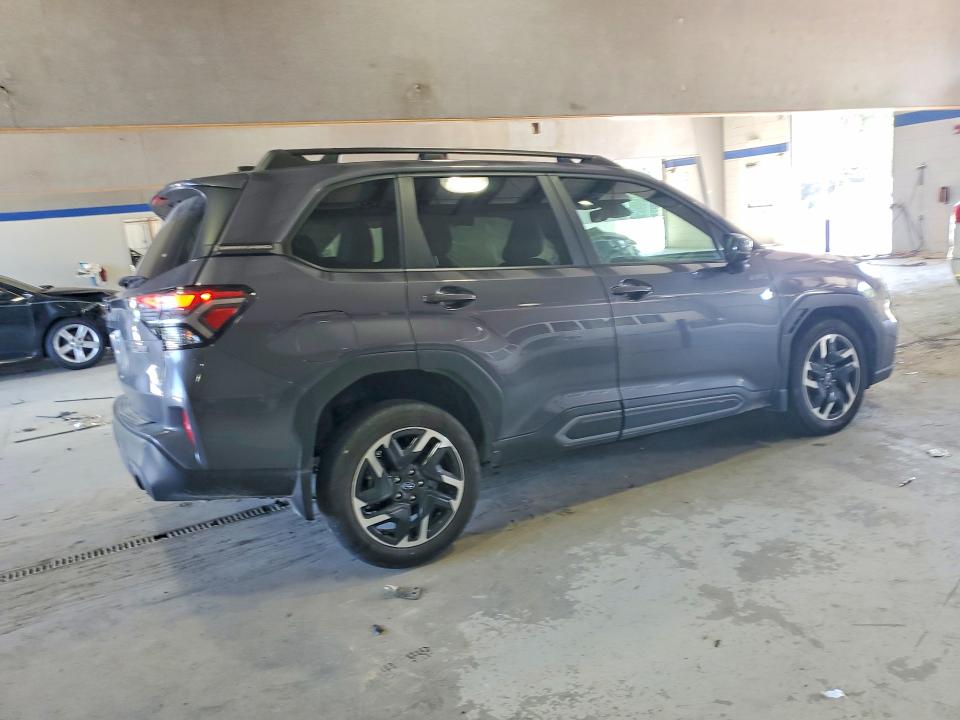 Photo 3 from auction – 2025 SUBARU FORESTER with VIN JF2SLSRD6SH403309