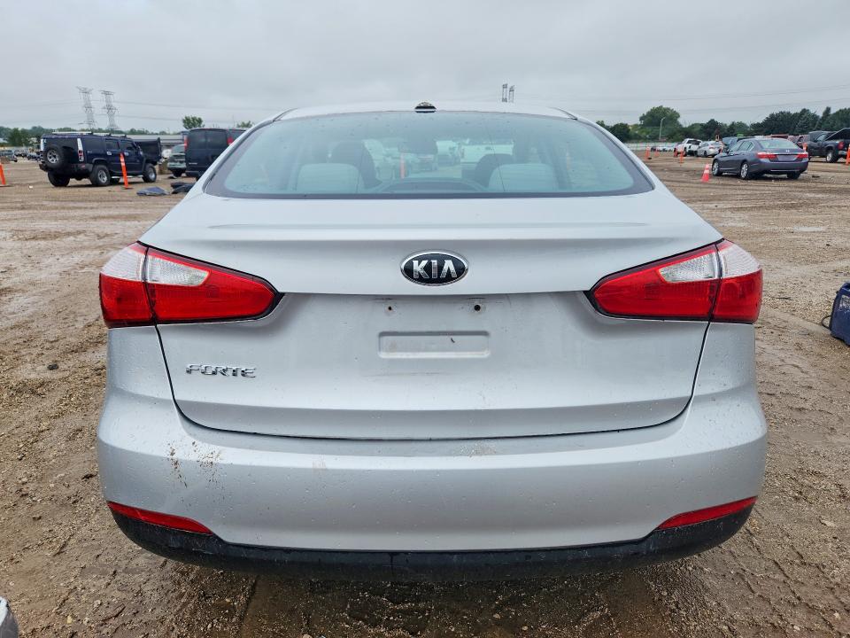 Photo 6 from auction – 2015 KIA FORTE with VIN KNAFX4A69F5419571
