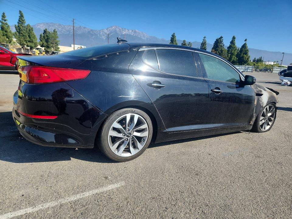 Photo 3 from auction – 2014 KIA OPTIMA with VIN 5XXGR4A62EG267077