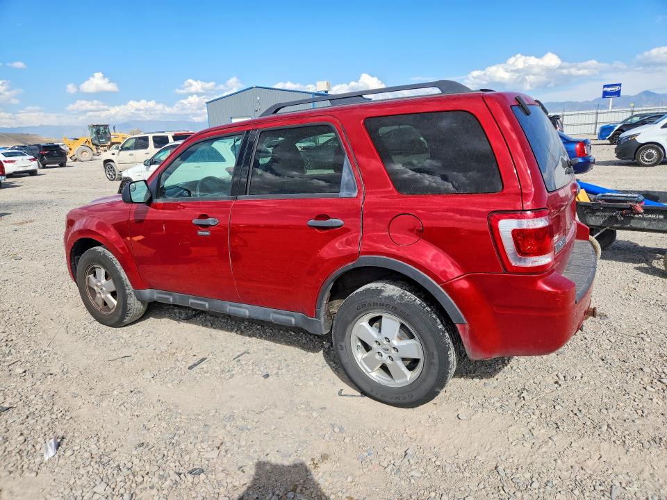 Photo 2 from auction – 2011 FORD ESCAPE with VIN 1FMCU0D79BKB20889