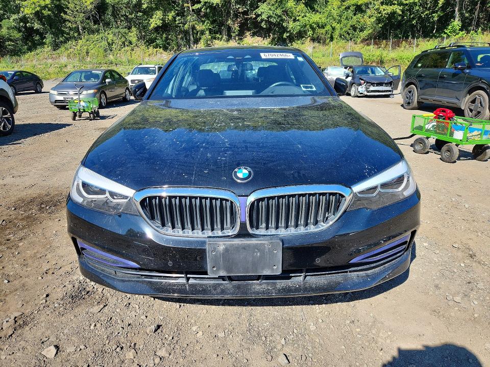 Foto 5 de la subasta – 2019 BMW 530 con VIN WBAJA7C59KWW18870