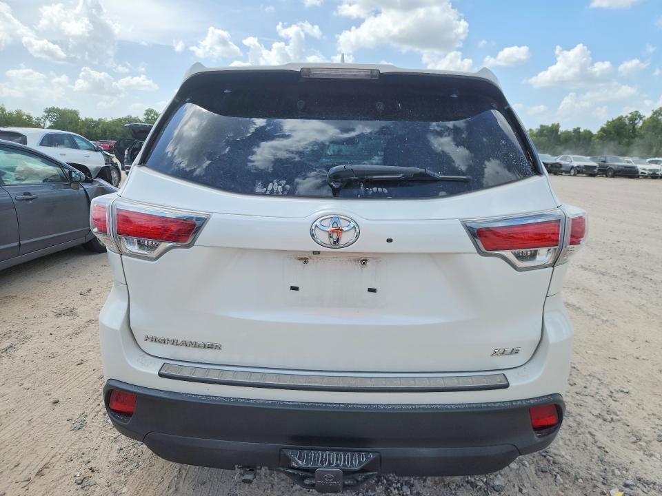 Photo 6 from auction – 2014 TOYOTA HIGHLANDER with VIN 5TDKKRFH2ES030514