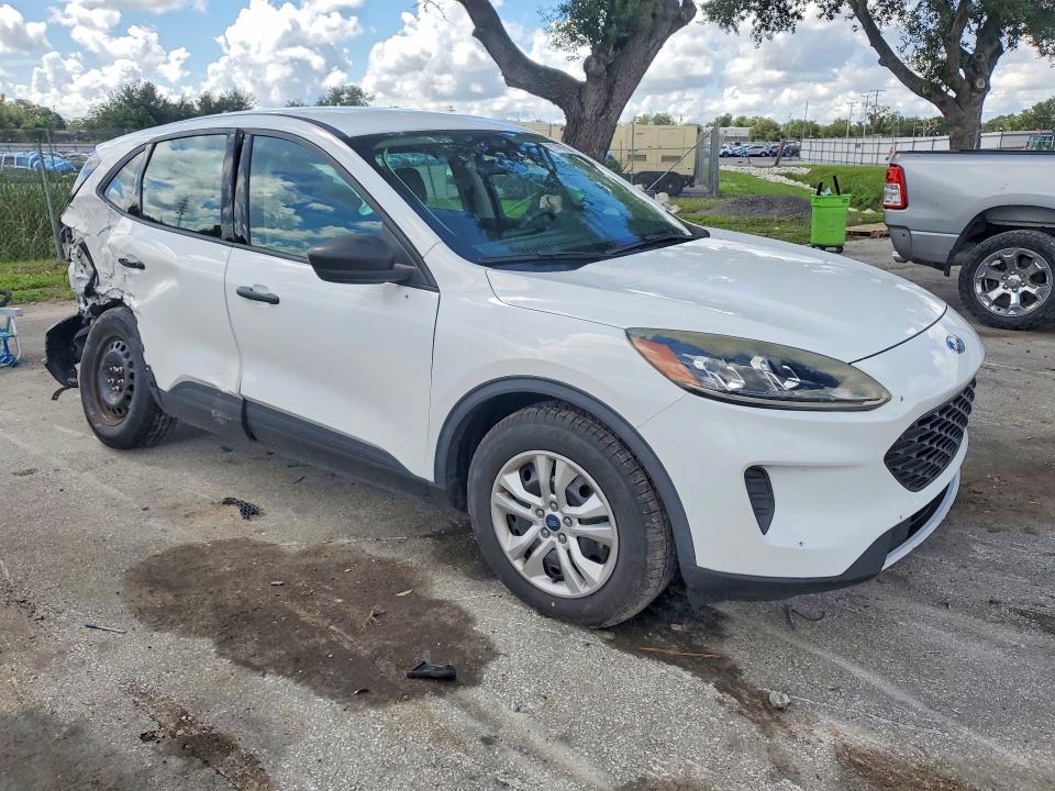 Снимка 4 от търг – 2020 FORD ESCAPE с VIN 1FMCU0F69LUA06594