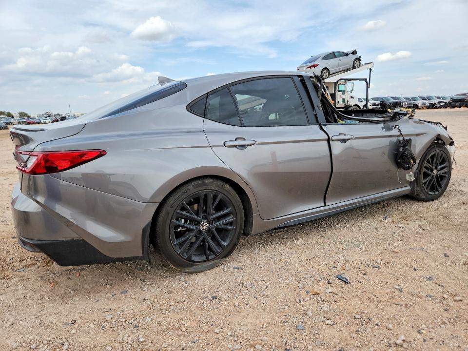 Foto 3 de la subasta – 2026 TOYOTA CAMRY con VIN 4T1DAACKXTU663568