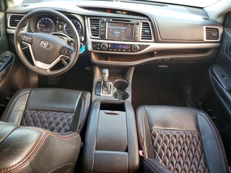Photo 8 from auction – 2019 TOYOTA HIGHLANDER with VIN 5TDZZRFH7KS345329