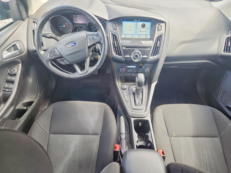 Photo 8 from auction – 2017 FORD FOCUS with VIN 1FADP3H25HL229150