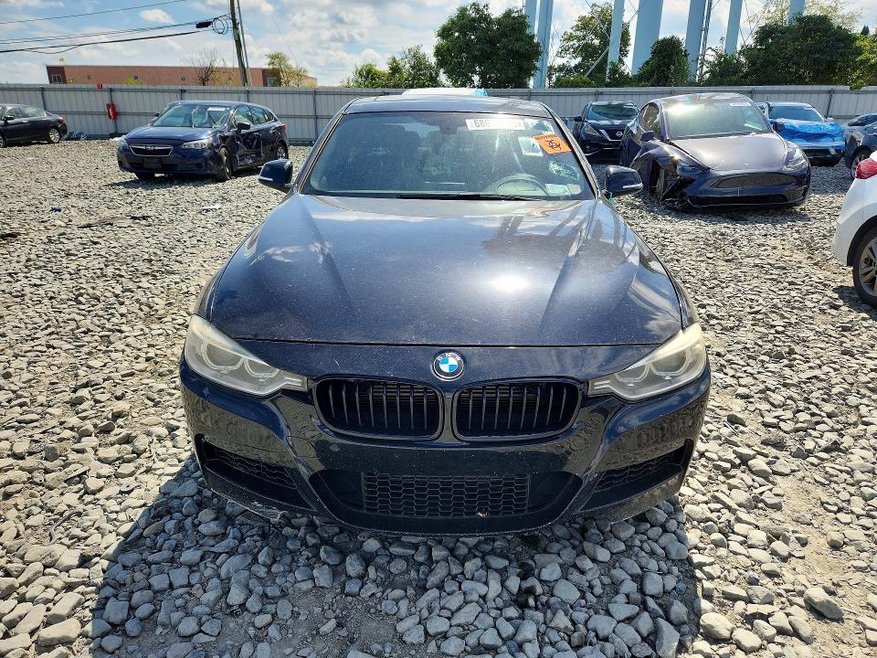 Zdjęcie 5 z aukcji – 2015 BMW 335 z VIN WBA3A9G51FNT09873