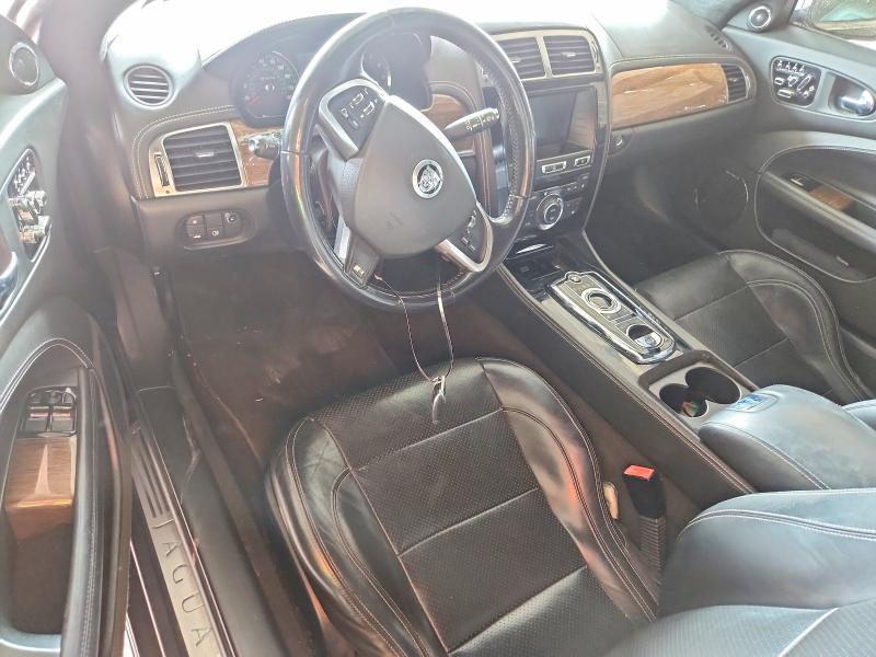 Foto 8 de la subasta – 2012 JAGUAR XKR con VIN SAJWA4EC7CMB44731