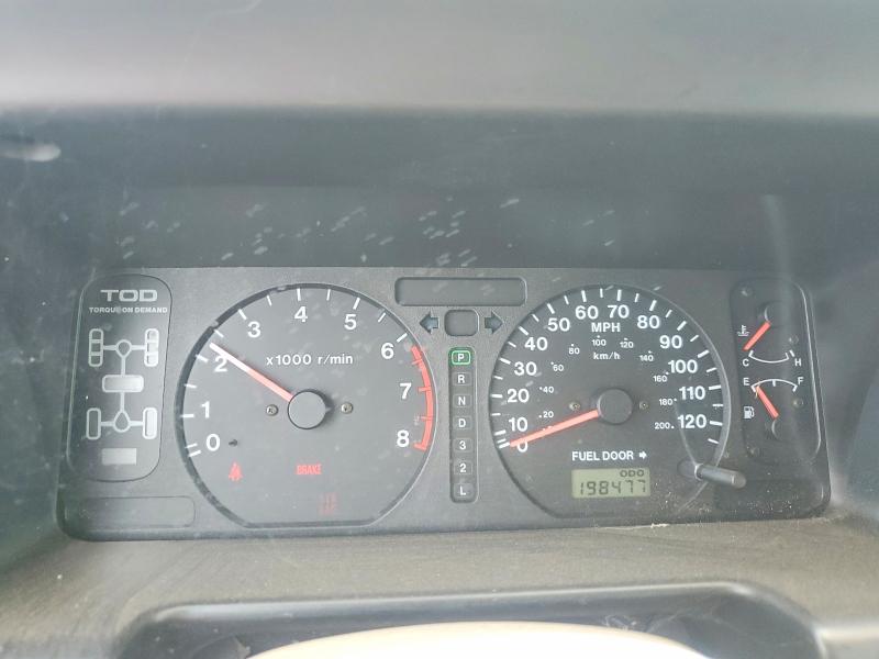 Photo 9 from auction – 2002 ISUZU TROOPER with VIN JACDJ58X927J11555