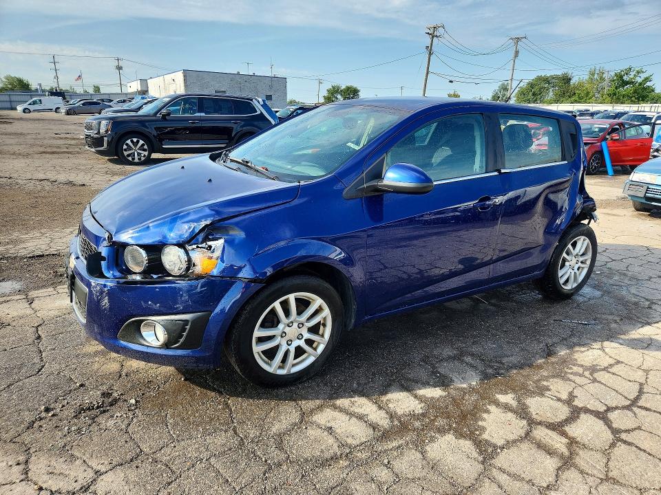 CHEVROLET SONIC 2013 с VIN 1G1JC6SH1D4185197 - Снимка от търг