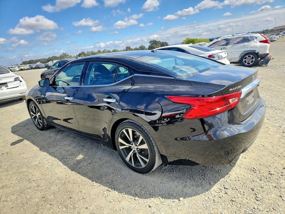 Photo 2 from auction – 2017 NISSAN MAXIMA with VIN 1N4AA6AP2HC411934