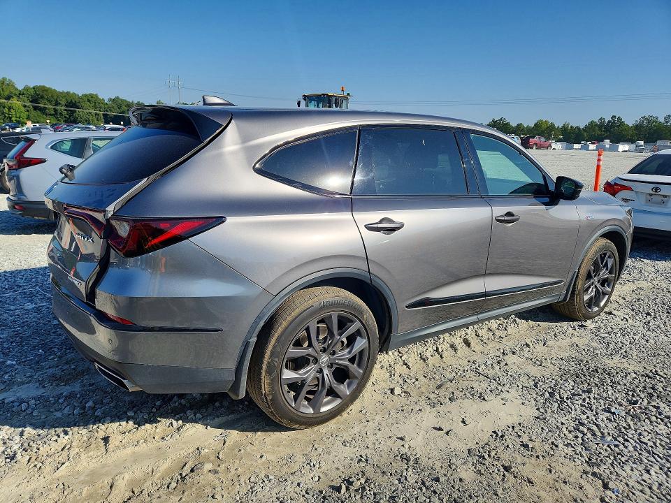 Снимка 3 от търг – 2024 ACURA MDX с VIN 5J8YE1H06RL001942