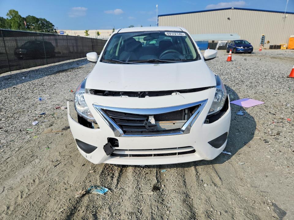 Photo 5 from auction – 2019 NISSAN VERSA with VIN 3N1CN7AP8KL827448