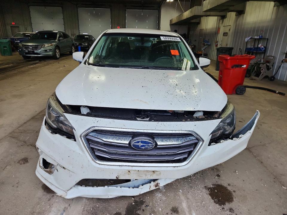 Photo 5 from auction – 2019 SUBARU LEGACY with VIN 4S3BNAF65K3036926