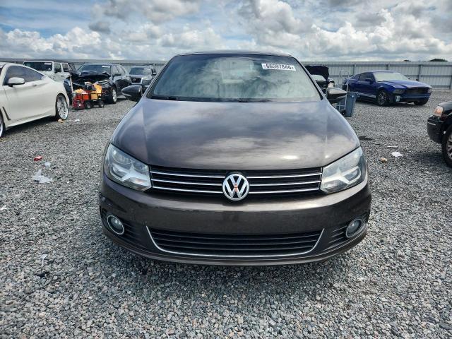 Photo 5 from auction – 2012 VOLKSWAGEN EOS with VIN WVWBW7AH5CV013256