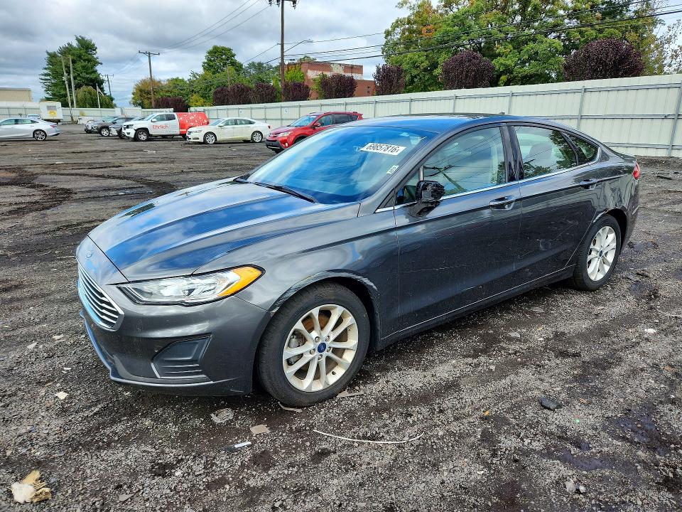 FORD FUSION 2019 with VIN 3FA6P0HD9KR126217 - Photo from auction