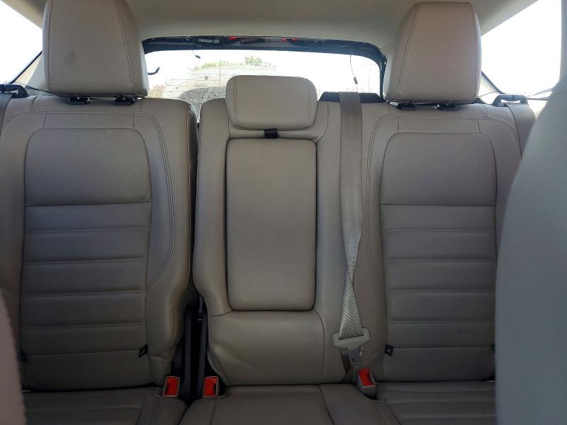 Photo 10 from auction – 2017 FORD ESCAPE with VIN 1FMCU0J95HUC95014