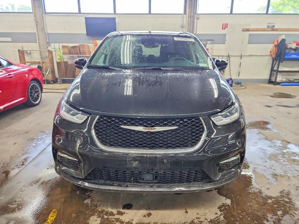 Foto 5 de la subasta – 2023 CHRYSLER PACIFICA con VIN 2C4RC1L78PR631334