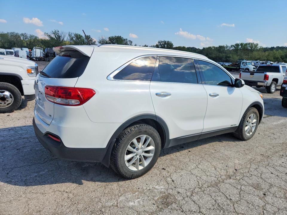 Photo 3 from auction – 2017 KIA SORENTO with VIN 5XYPGDA59HG224157