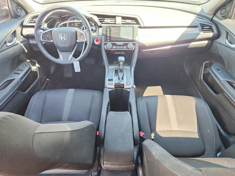 Photo 8 from auction – 2016 HONDA CIVIC with VIN 19XFC2F70GE209810