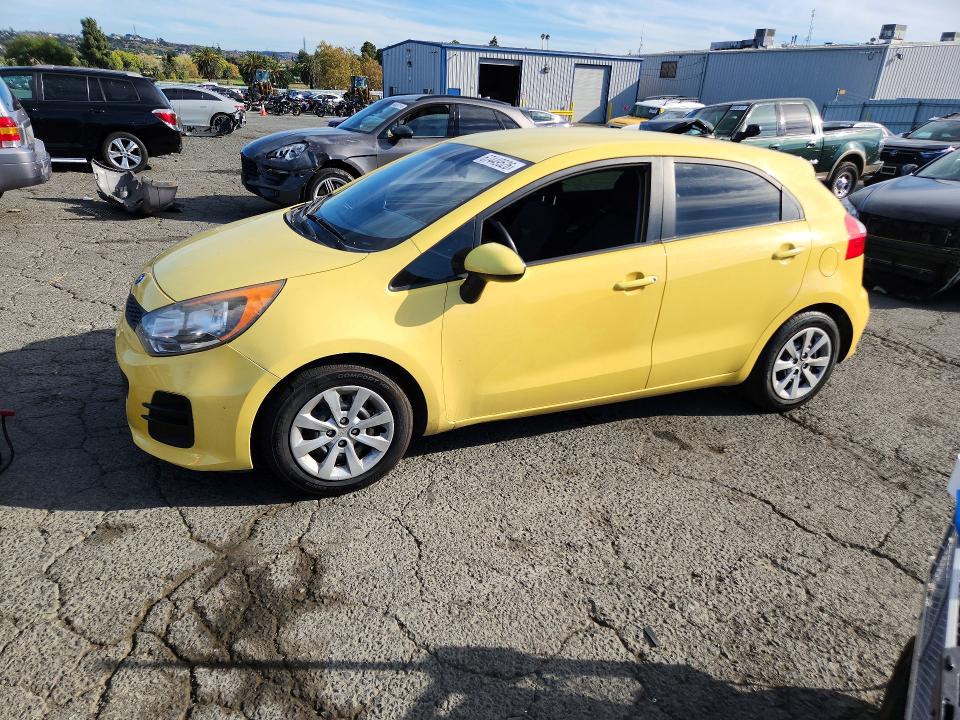 KIA RIO 2016 z numerem VIN KNADM5A33G6659125 - Zdjęcie z aukcji
