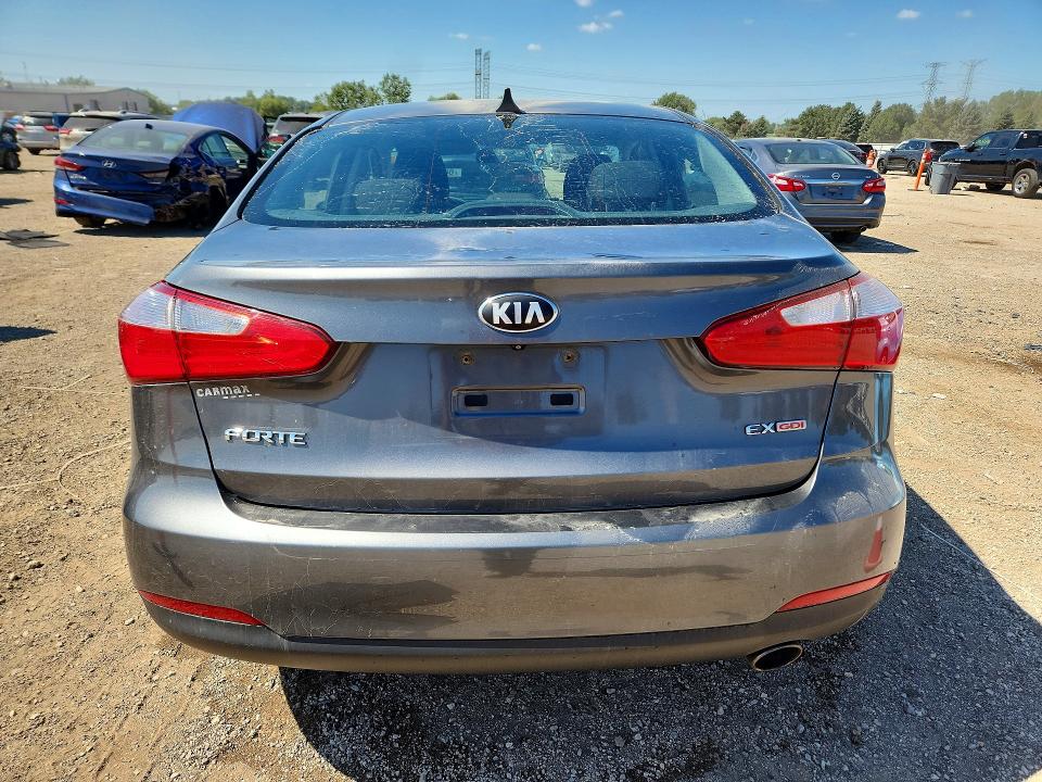 Photo 6 from auction – 2014 KIA FORTE with VIN KNAFX4A84E5095462
