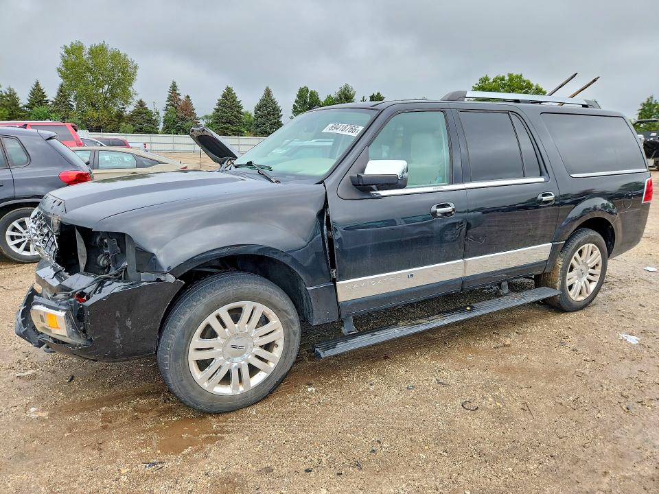 LINCOLN NAVIGATOR 2011 with VIN 5LMJJ3J56BEJ07484 - Photo from auction