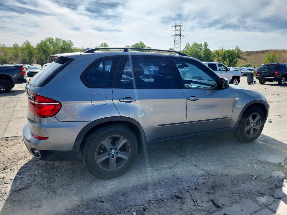 Zdjęcie 3 z aukcji – 2012 BMW X5 z VIN 5UXZV4C54CL748226