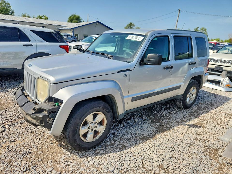 JEEP LIBERTY 2011 с VIN 1J4PN2GK2BW526126 - Снимка от търг