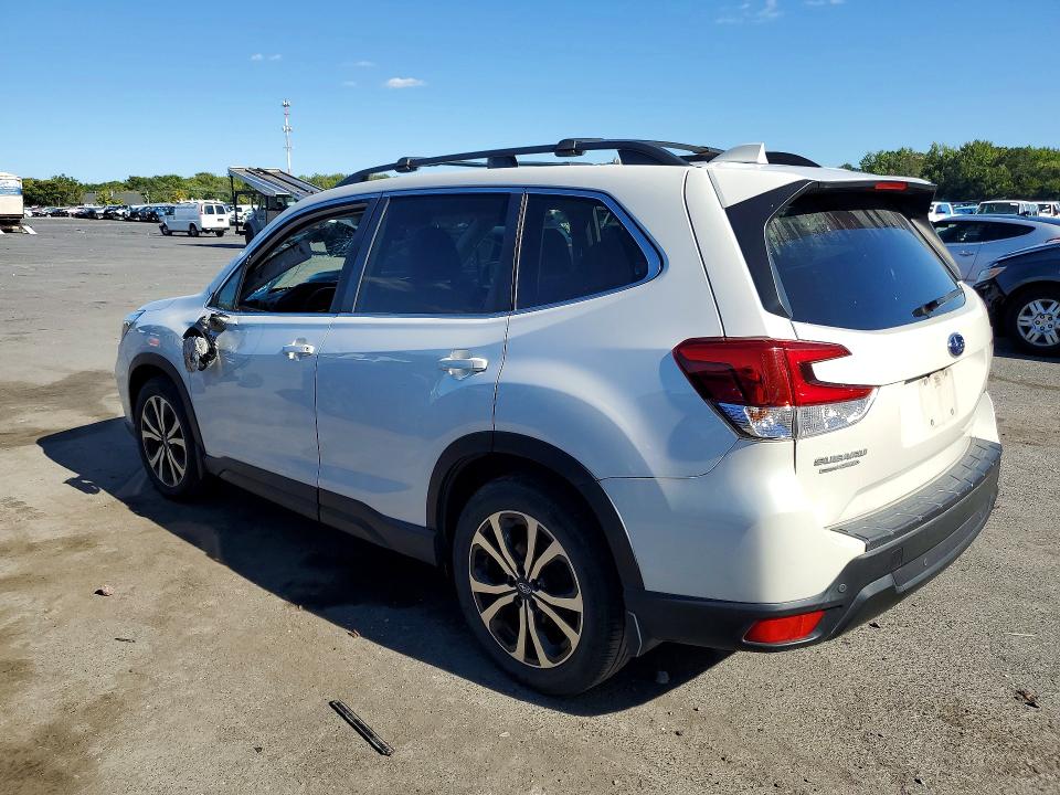 Foto 2 de la subasta – 2021 SUBARU FORESTER con VIN JF2SKAUC4MH432564