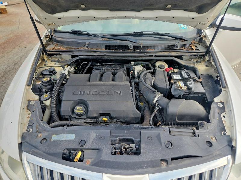 Photo 11 from auction – 2010 LINCOLN MKS with VIN 1LNHL9ER7AG603277