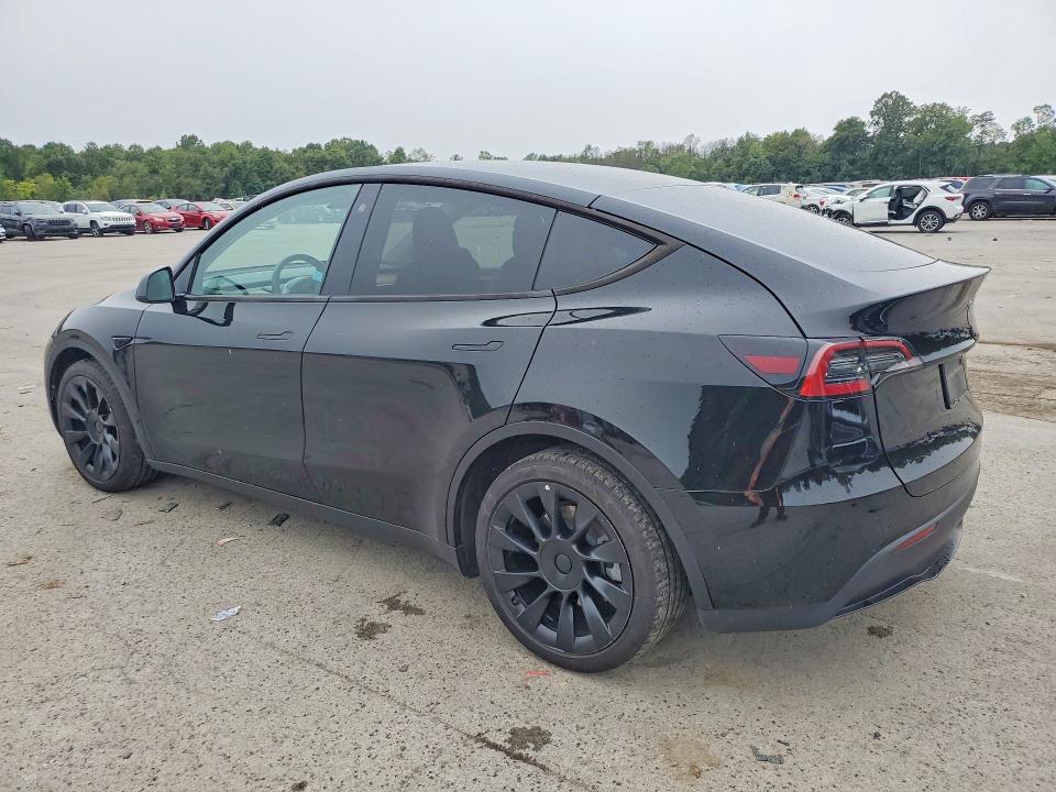 صورة رقم 2 من المزاد - 2023 TESLA MODEL Y مع VIN 7SAYGDEE3PA025819