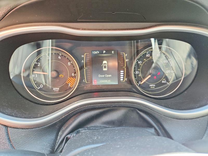 Photo 9 from auction – 2014 JEEP CHEROKEE with VIN 1C4PJLCB2EW162839