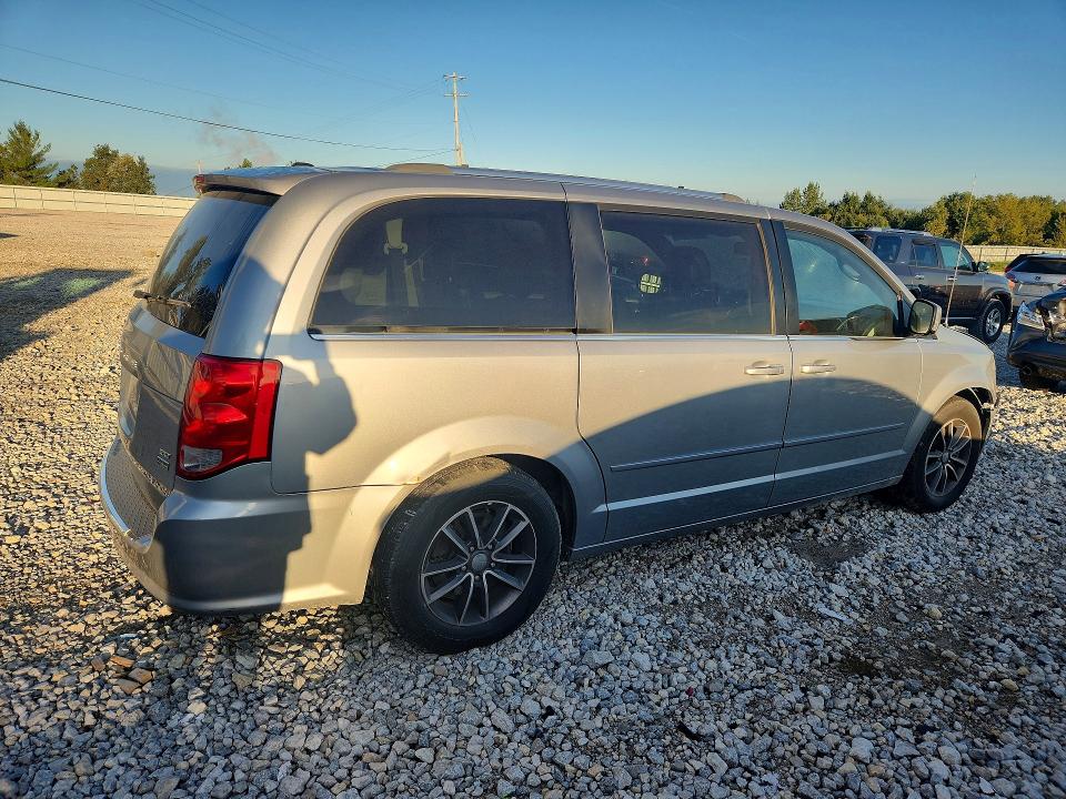 Снимка 3 от търг – 2017 DODGE GRAND CARAVAN с VIN 2C4RDGCG0HR827592