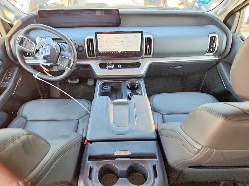 Photo 8 from auction – 2026 FORD EXPEDITION with VIN 1FMJK1J88TEA13137