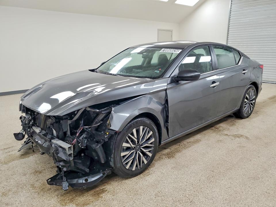 Photo 1 from auction – 2024 NISSAN ALTIMA with VIN 1N4BL4DV9RN435053