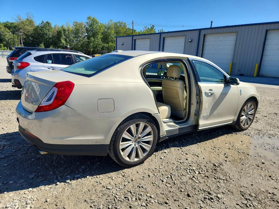 Photo 3 from auction – 2014 LINCOLN MKS with VIN 1LNHL9FT8EG600615