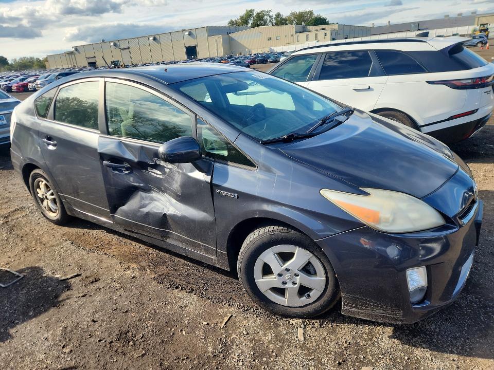 صورة رقم 4 من المزاد - 2010 TOYOTA PRIUS مع VIN JTDKN3DU8A0191371